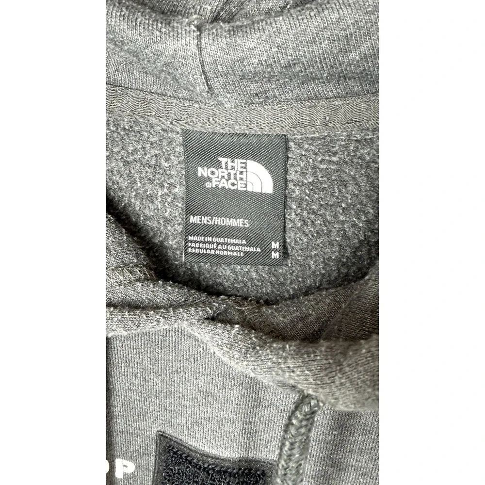 The North Face Hooded Sweater Men's Size Medium Pullover Hoodie Logo Black